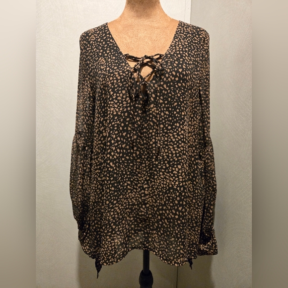 By Together Tops - By Together Black and Tan Spotted Blouse